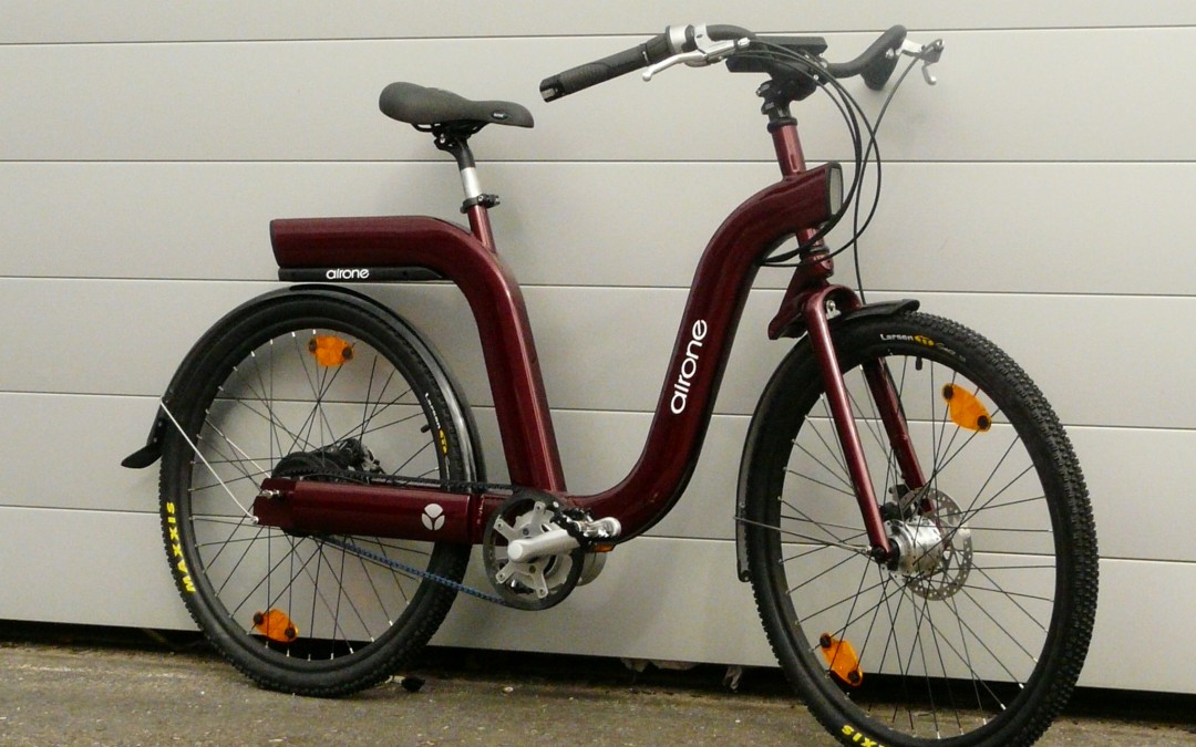 KellWit designs Airone electric bike