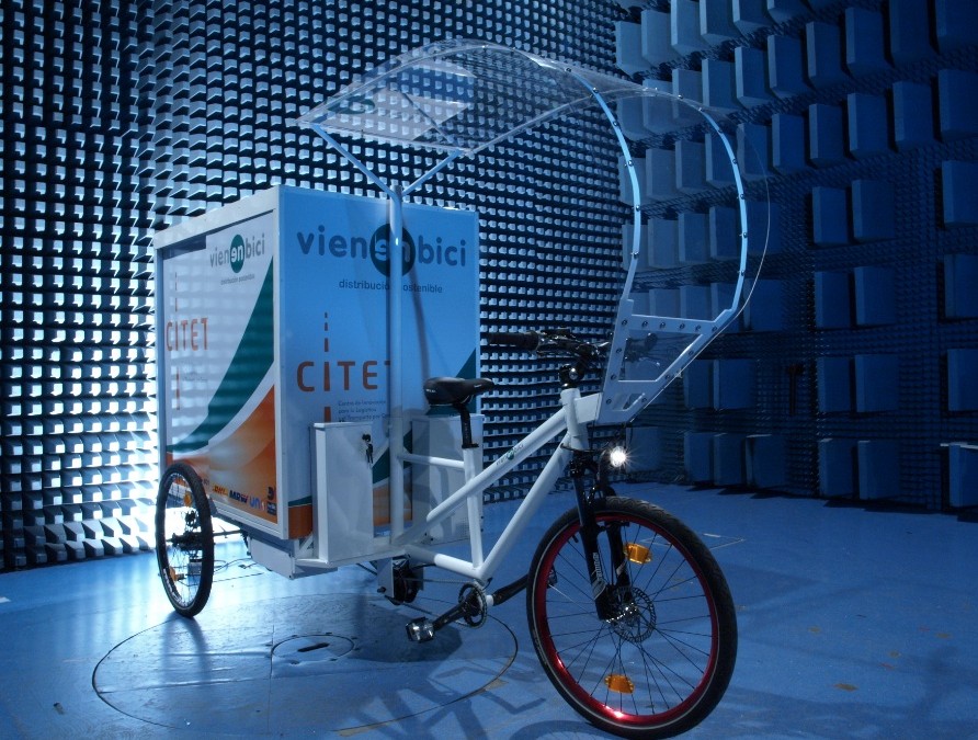 El triciclo eléctrico creado por KeelWit Technology supera con éxito la certificación de compatibilidad electromagnética